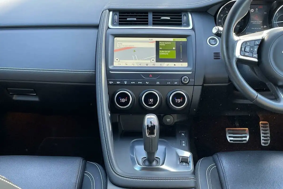 2019-jaguar-e-pace-20-i4d-r-dynamic-se-180ps-awd-auto-big-34