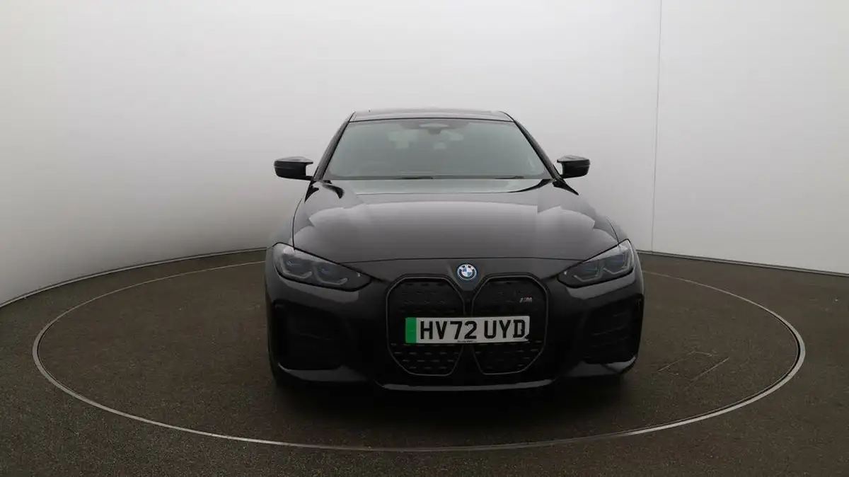2022-bmw-i4-e-m50-big-2
