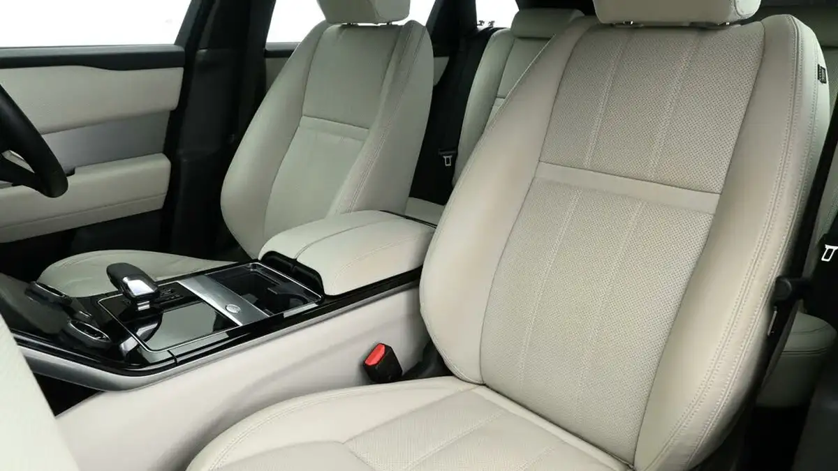 2022-land-rover-range-rover-velar-20-d200-r-dynamic-se-big-13