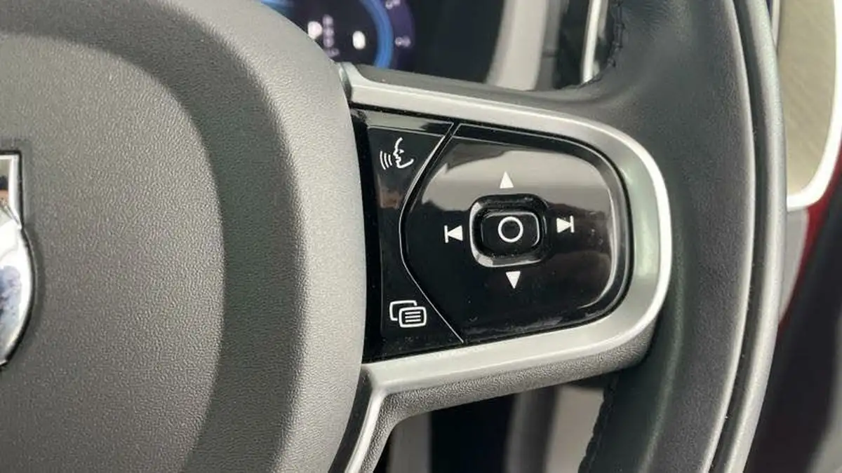 2021-volvo-xc60-20td-b4-inscription-awd-big-20