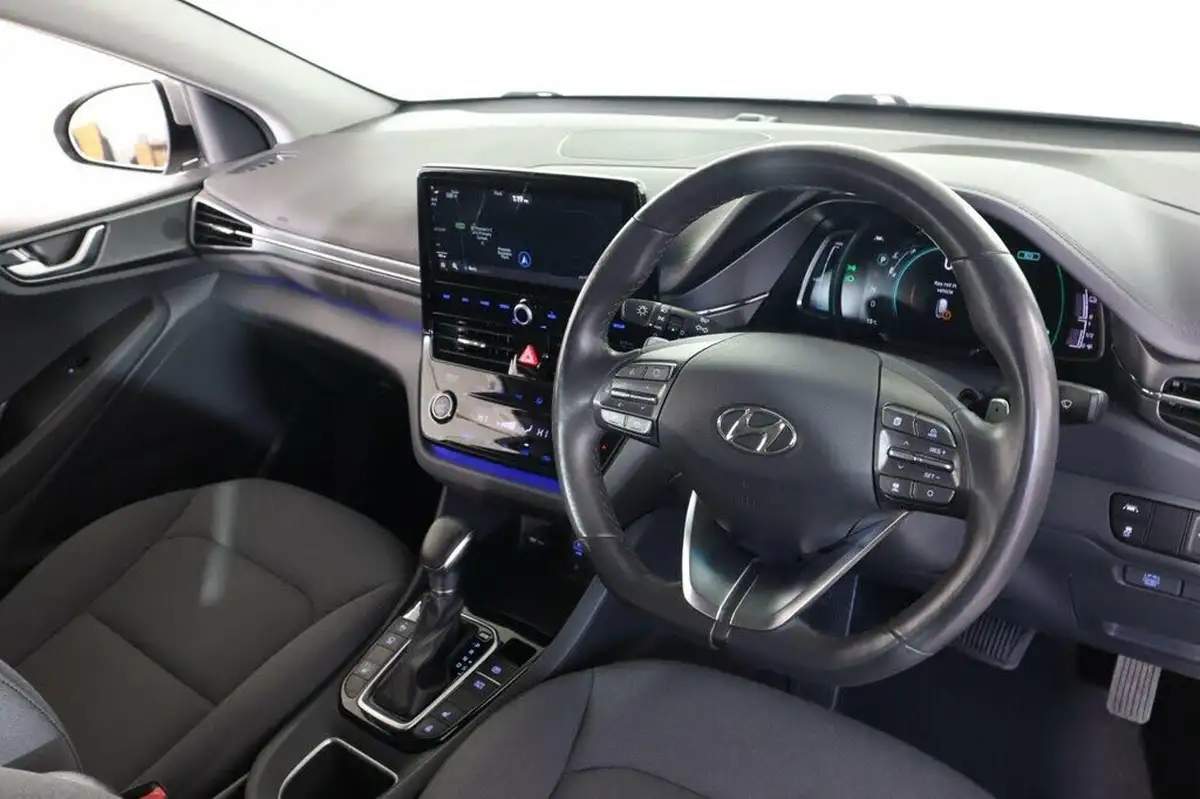 2021-hyundai-ioniq-16-gdi-premium-hybrid-big-47