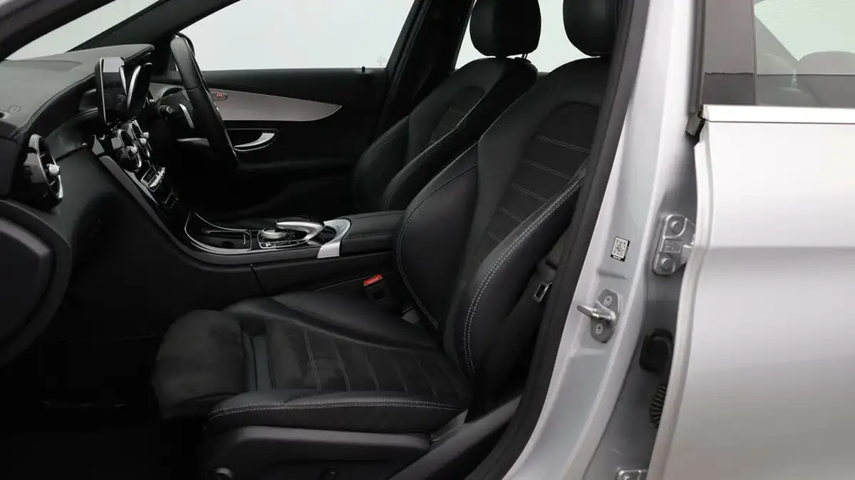 2018-mercedes-benz-c-class-20d-c220d-amg-line-premiumss-saloon-4d-big-13