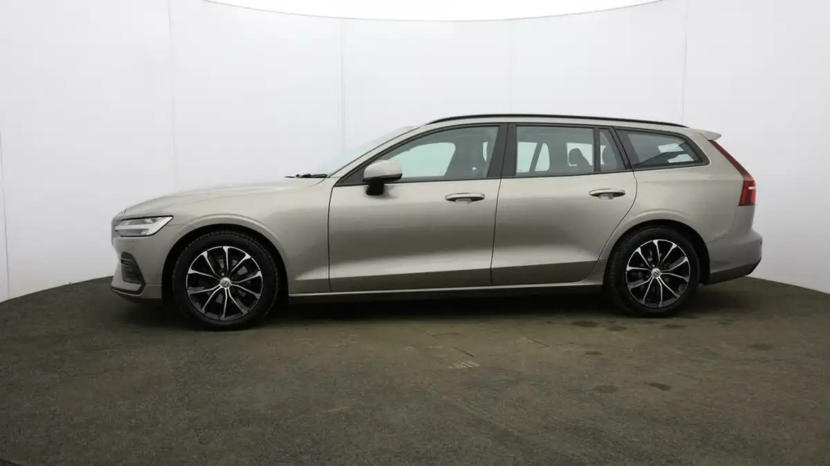 2018-volvo-v60-20td-d3-momentum-geartronic-big-63