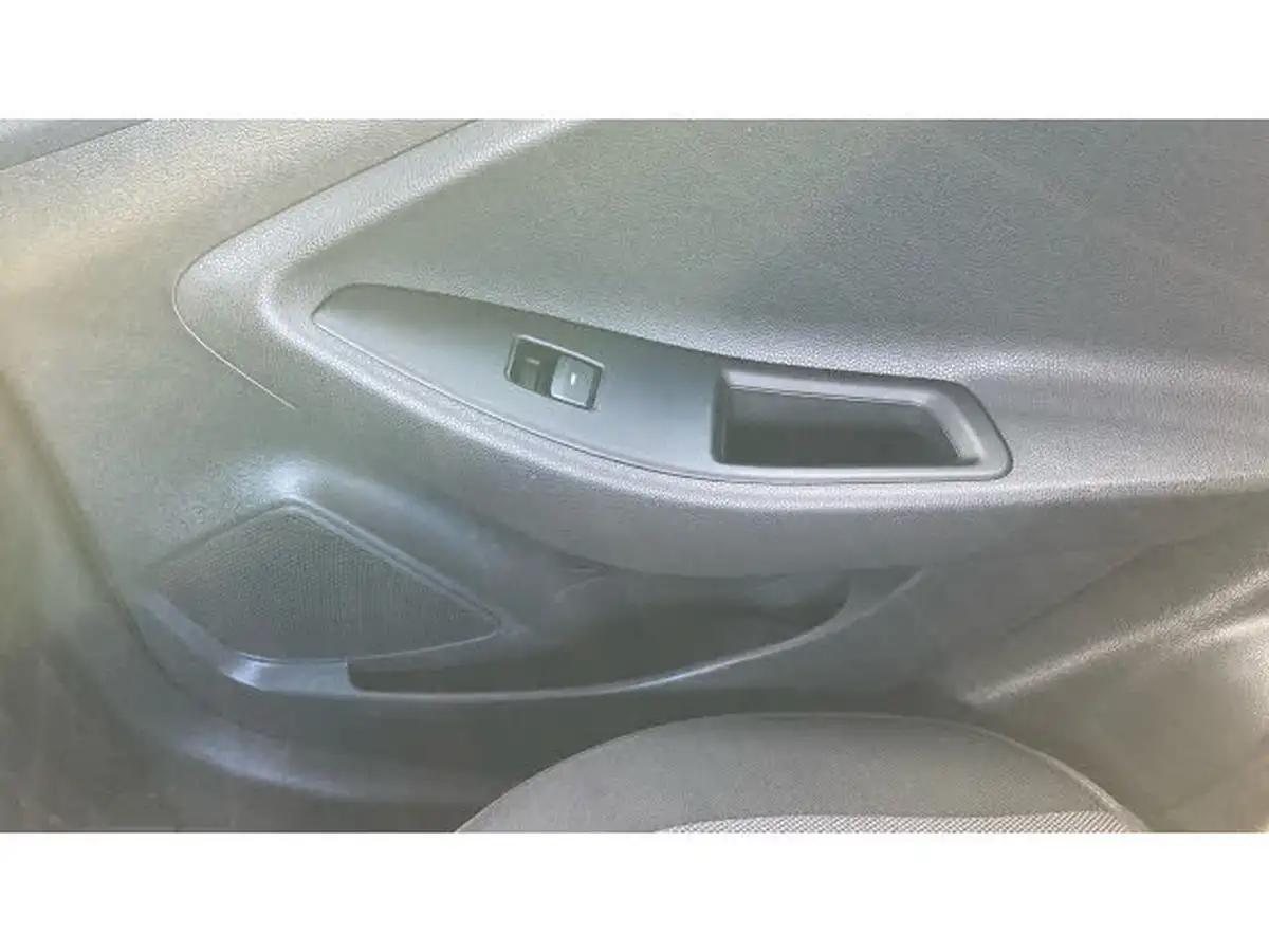 2019-hyundai-i20-12-se-mpi-isg-hatchback-5d-big-25