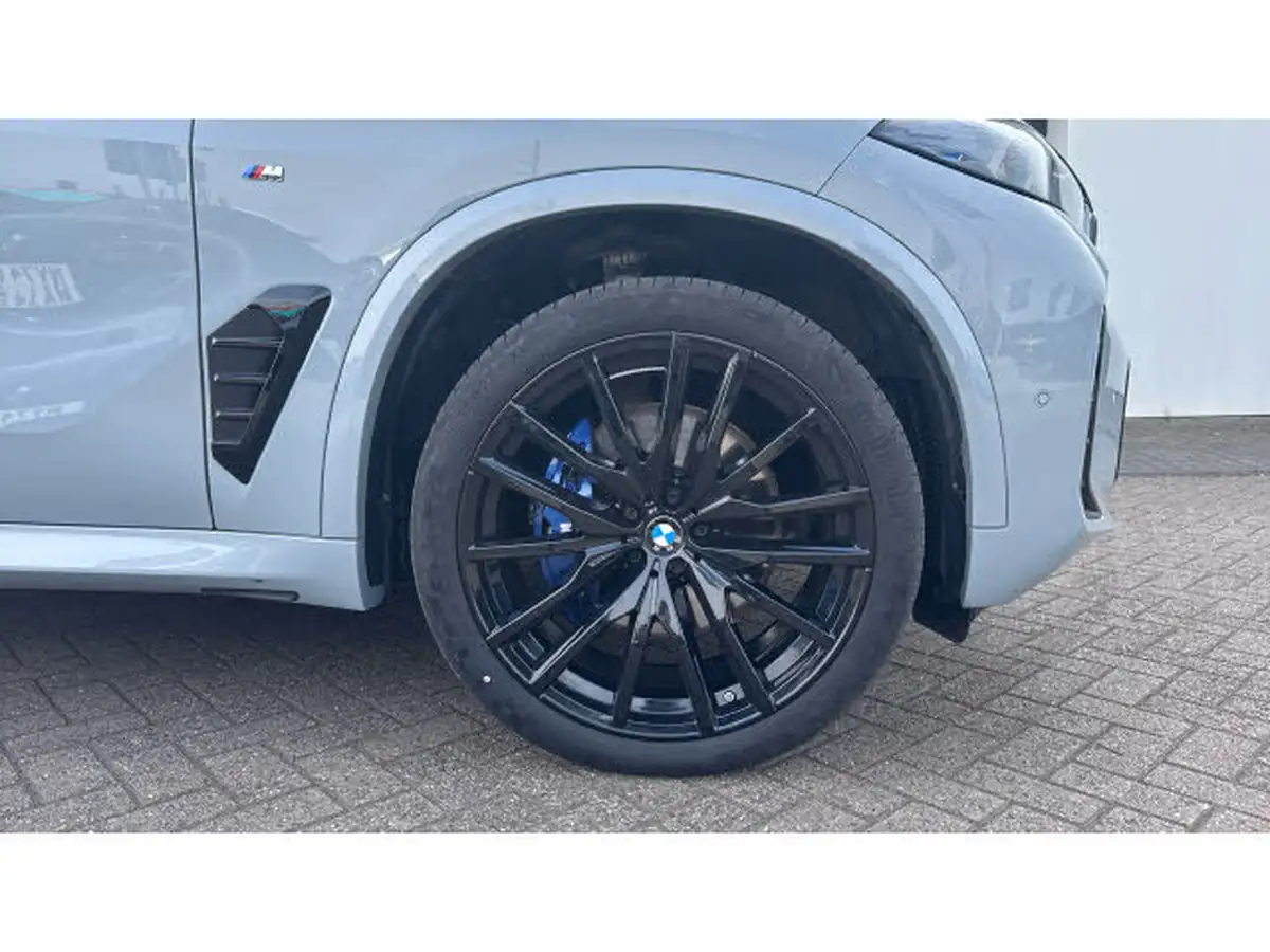 2024-bmw-x5-30td-xdrive-40d-m-sport-mhttech-pack-big-13