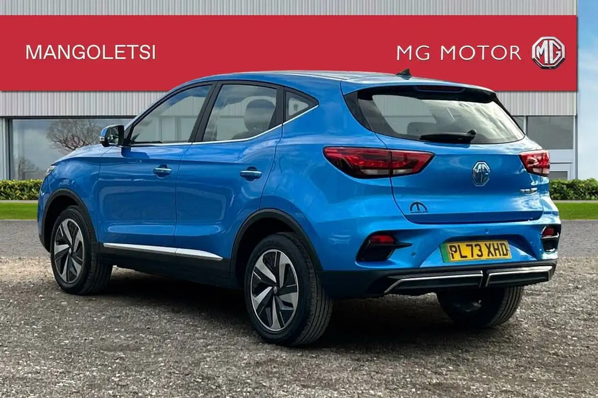 2024-mg-zs-suv-e-se-ev-176ps-big-2