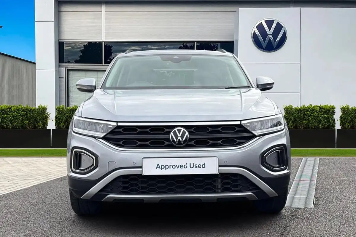 2024-volkswagen-t-roc-10-tsi-life-110ps-big-4