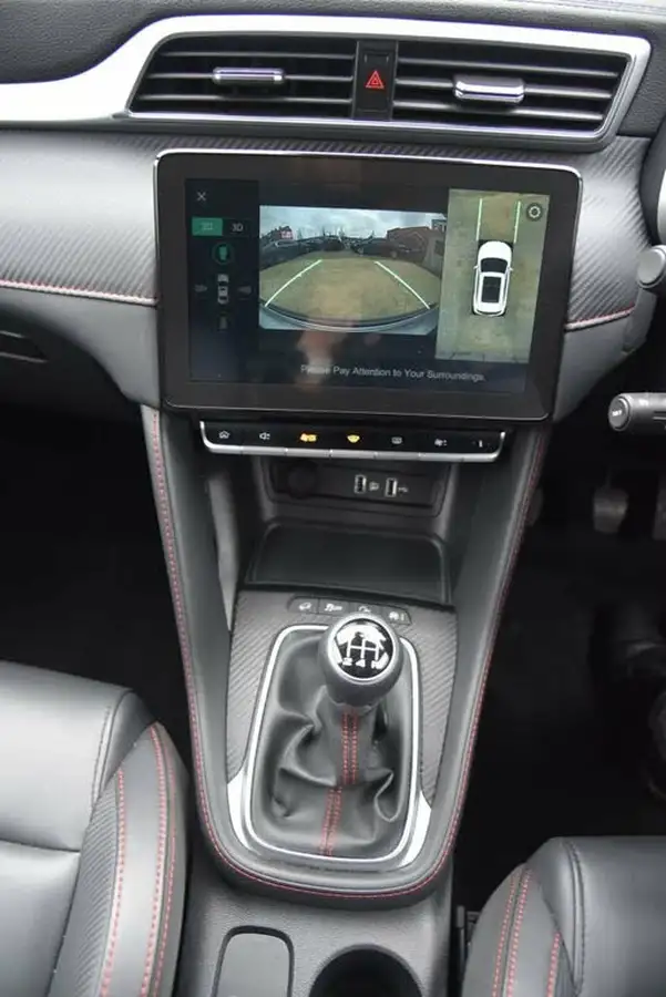 2022-mg-zs-suv-15-vti-tech-exclusive-big-35