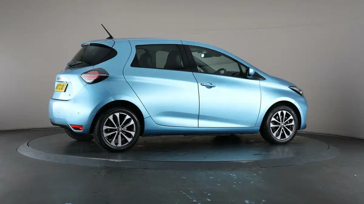2022-renault-zoe-e-gt-line-big-56