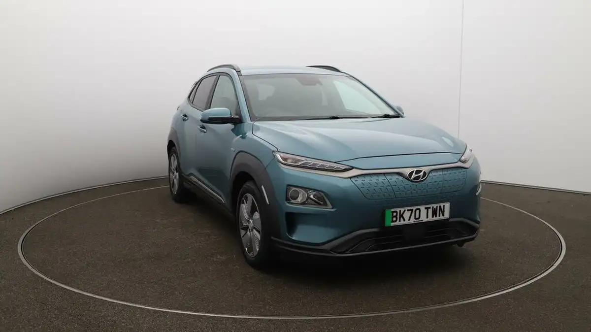 2020-hyundai-kona-e-premium-204ps-big-35
