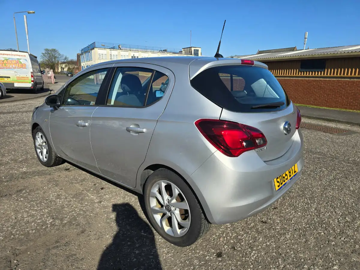 2015-vauxhall-corsa-14-excite-ac-90ps-ecoflex-5d-1398cc-big-7