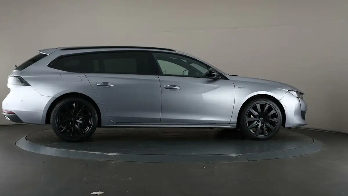 2021-peugeot-508-12-puretech-gt-big-55