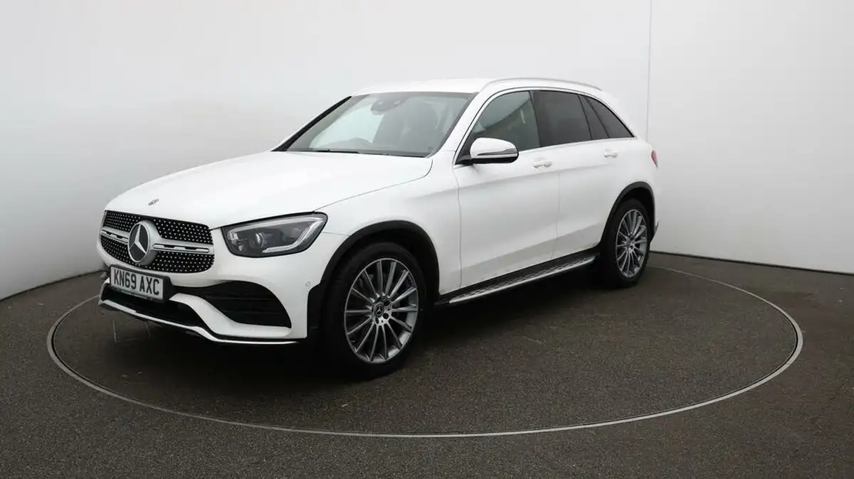 2019-mercedes-benz-glc-class-20d-glc220d-amg-line-premium-station-wagon-5d-big-3