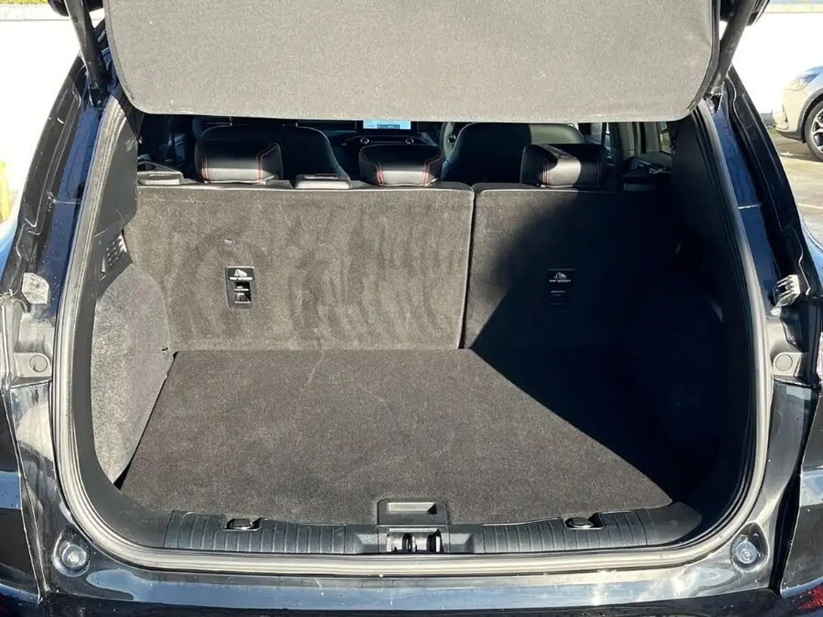 2022-ford-kuga-big-9