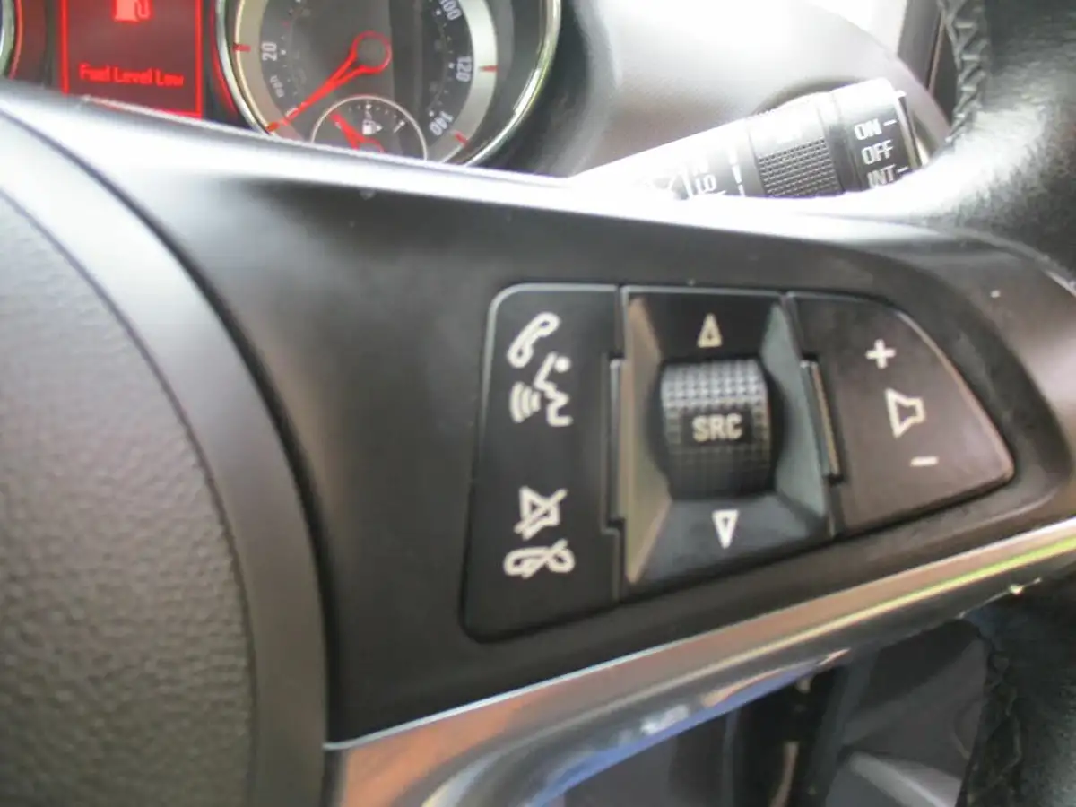 2016-vauxhall-adam-14i-vvt-16v-slam-100ps-big-14