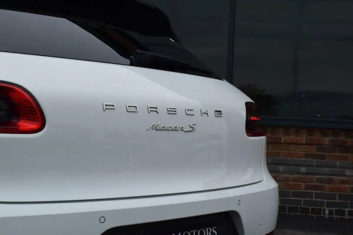 2014-porsche-macan-30td-s-big-33