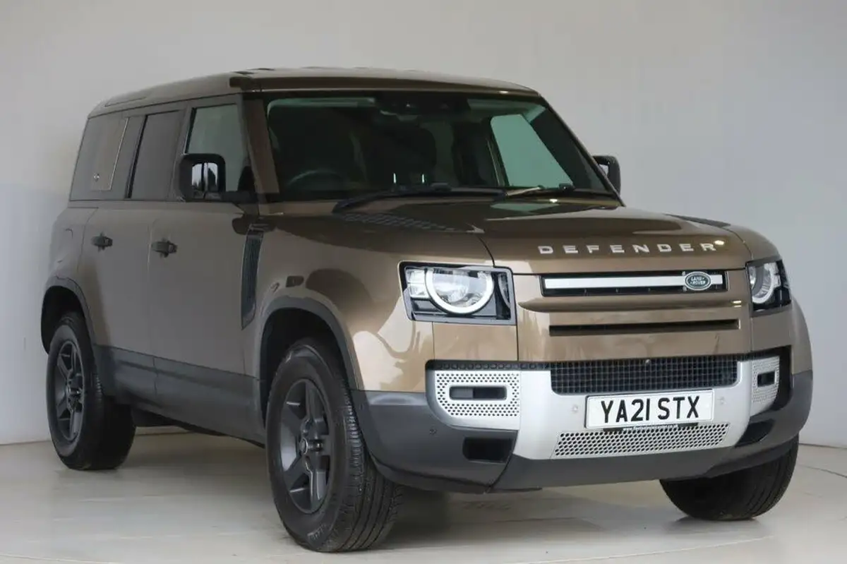 2021-land-rover-110-defender-30-d200-standard-big-8