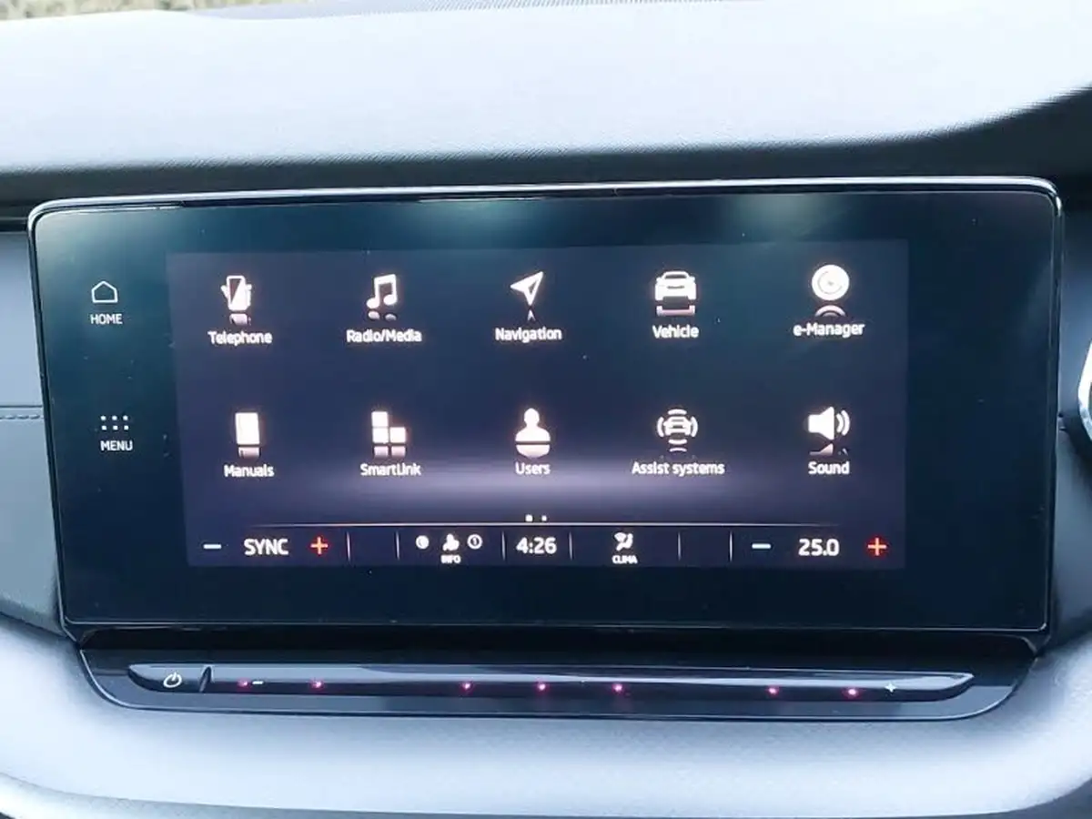 2022-skoda-octavia-14-tsi-se-technology-hatchback-big-11
