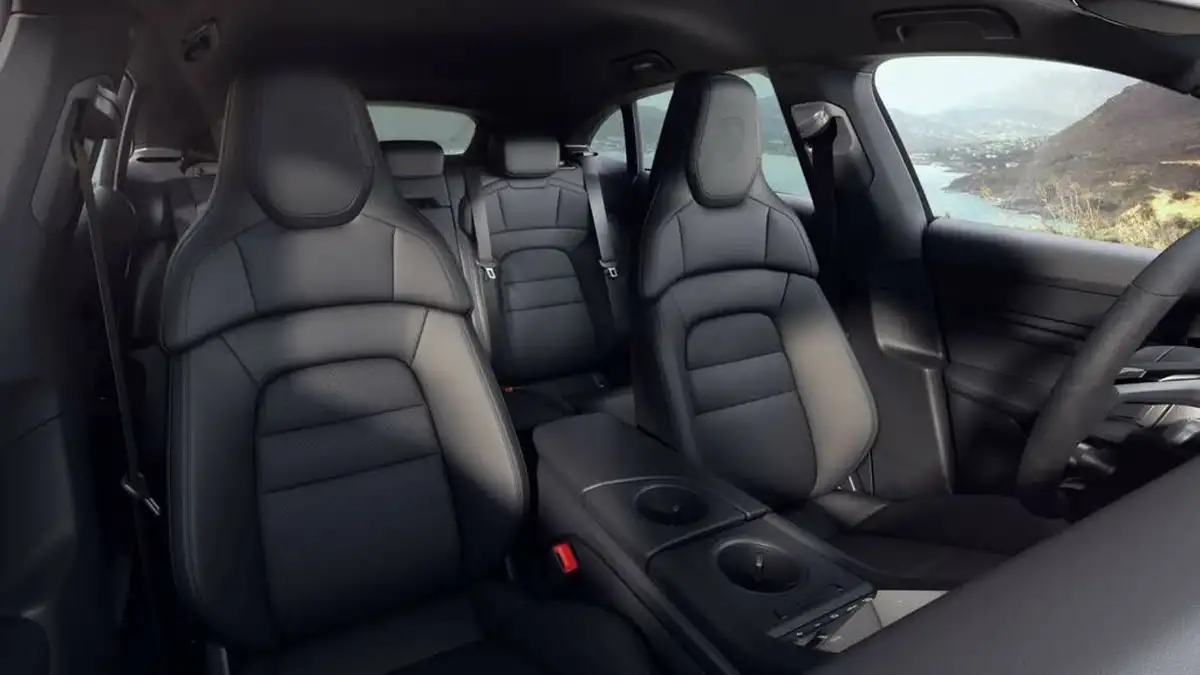 2022-porsche-taycan-e-4s-cross-turismo-big-5