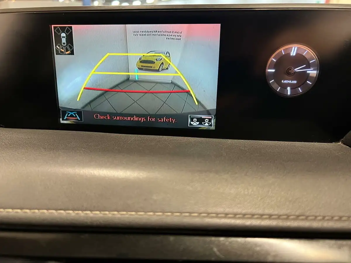 2019-lexus-ux-250h-20-ux-premium-pack-with-navigation-big-30