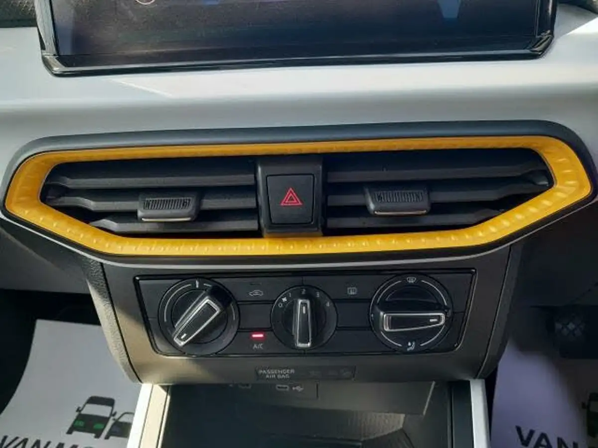 2023-seat-arona-10-tsi-se-technology-big-30