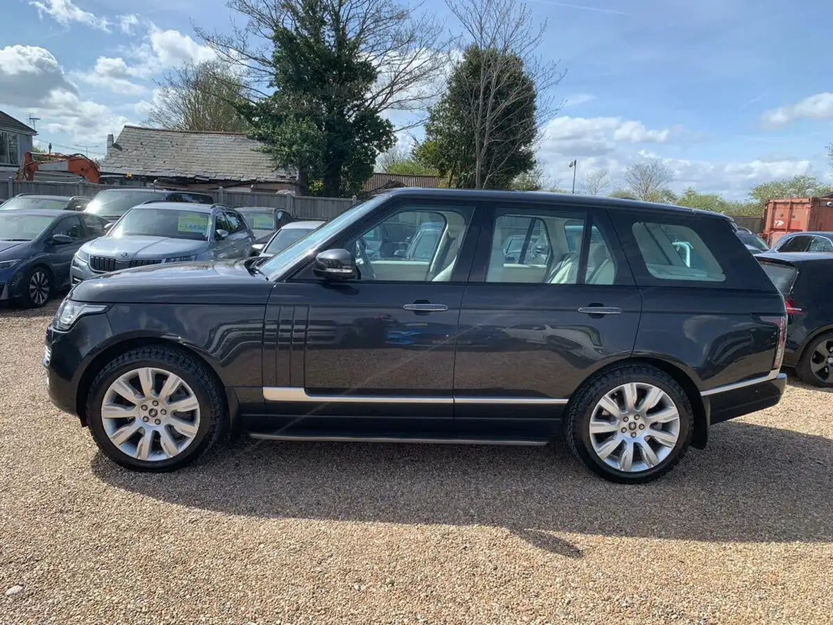 2013-land-rover-range-rover-44-sdv8-vogue-se-big-3