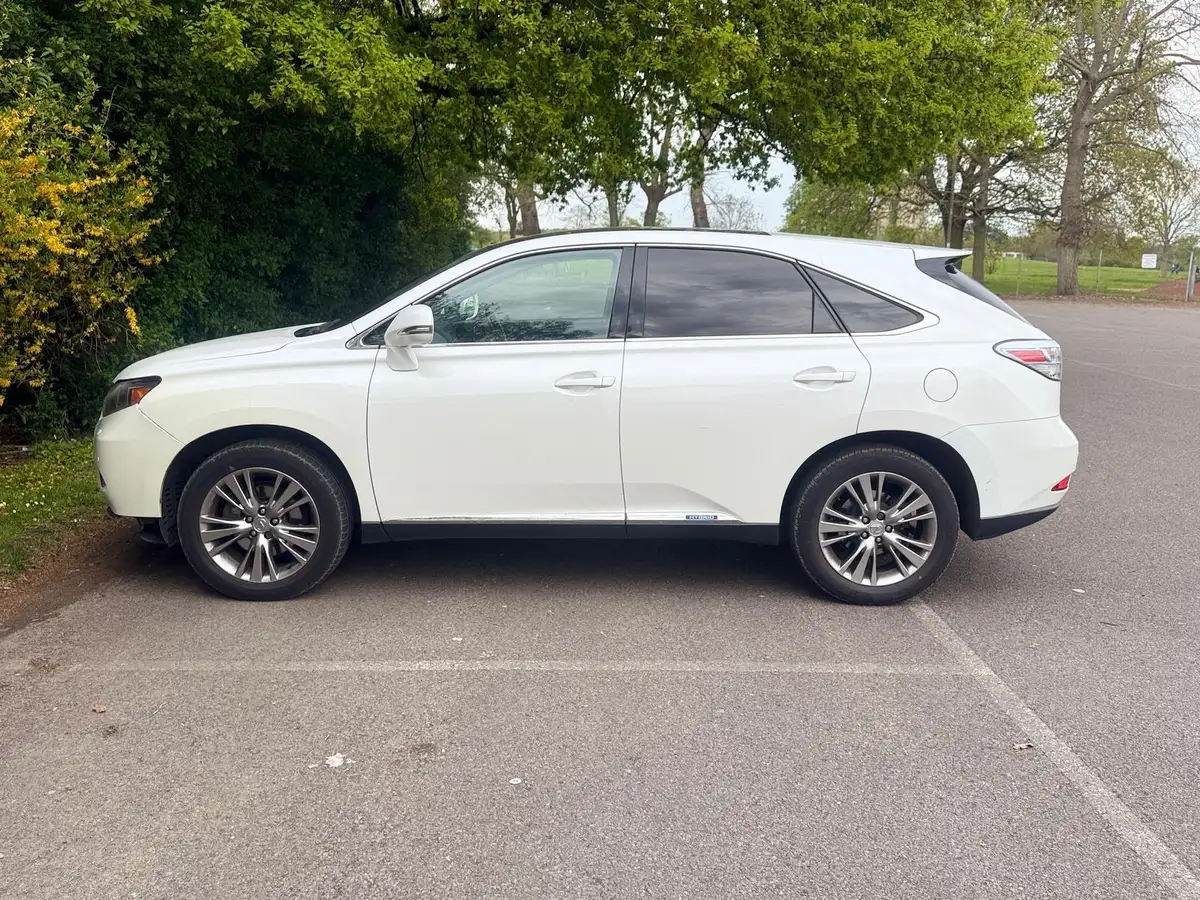 2012-lexus-rx-450h-35-advance-pan-big-5