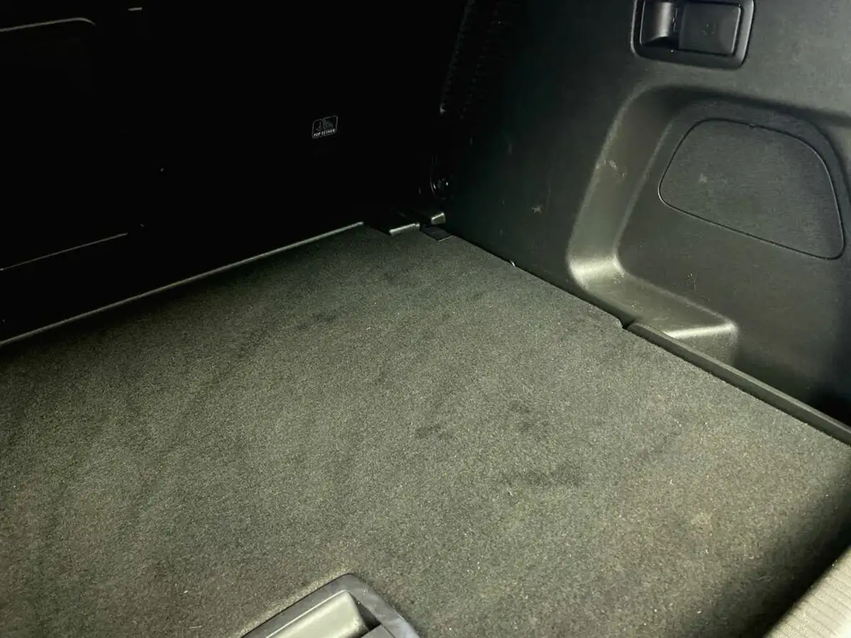 2019-vauxhall-grandland-x-12-sri-nav-big-26