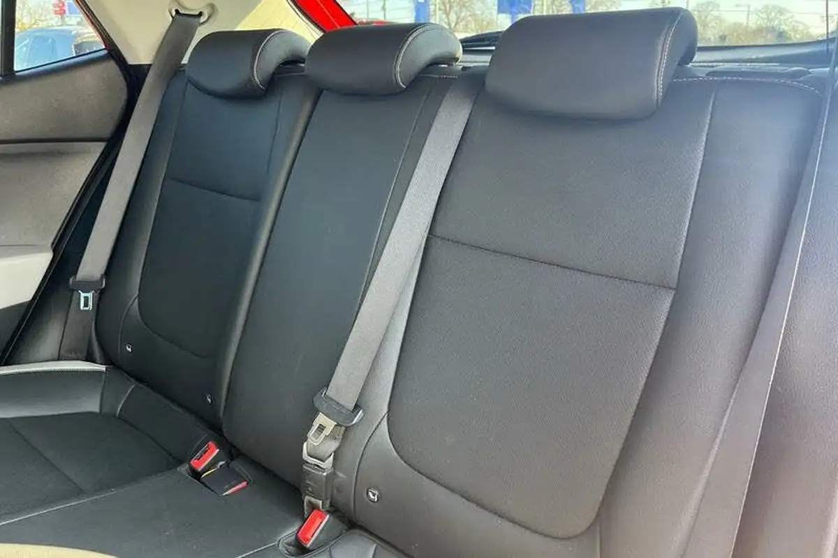 2019-kia-stonic-10-t-gdi-4-big-19