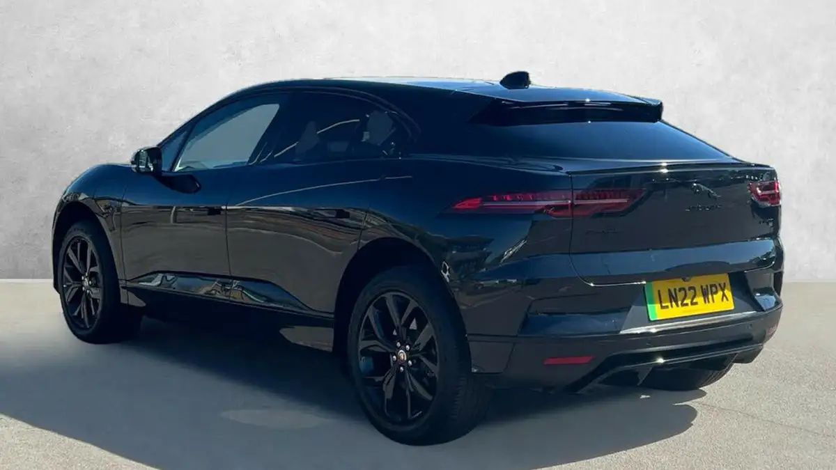 2022-jaguar-i-pace-ev400-hse-black-big-1