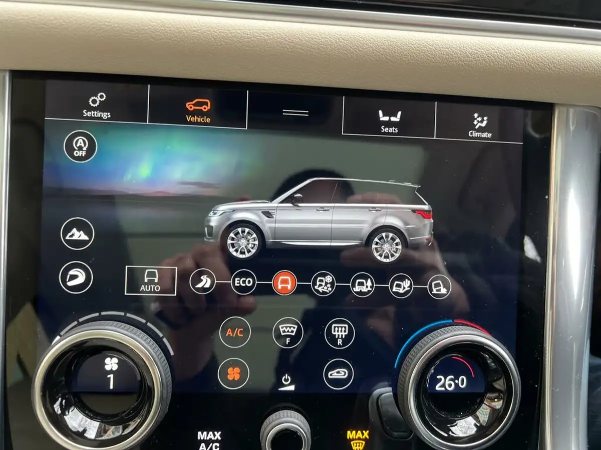 2020-land-rover-range-rover-sport-30-p400-hse-big-20