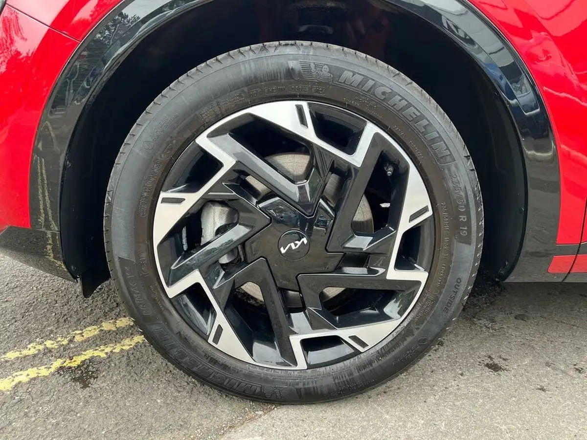 2024-kia-sportage-16-t-gdi-gt-line-148bhp-big-24