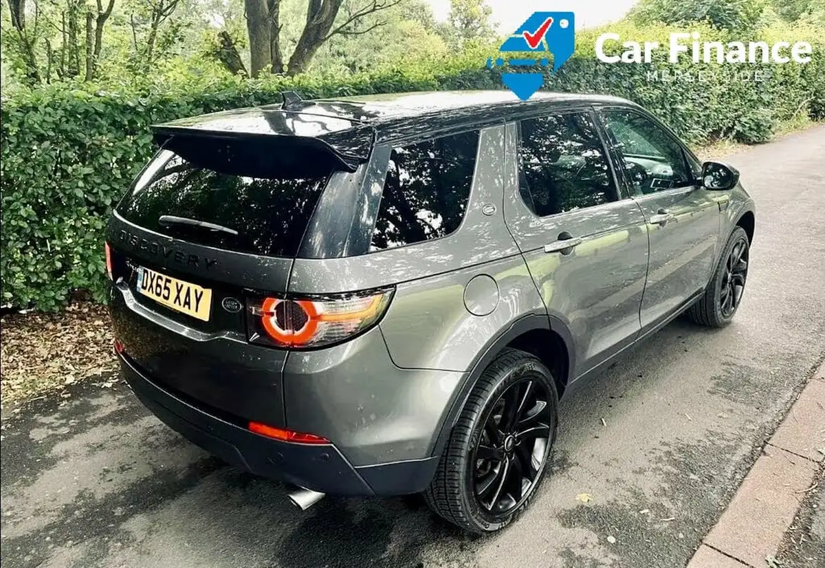 2015-land-rover-discovery-sport-20td4-hse-black-big-3