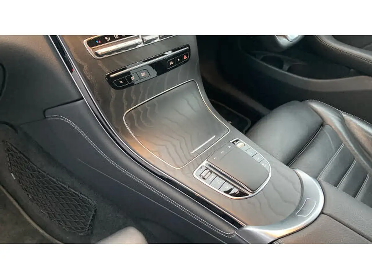 2020-mercedes-benz-glc-class-20d-glc300d-amg-line-premium-station-wagon-5d-big-12