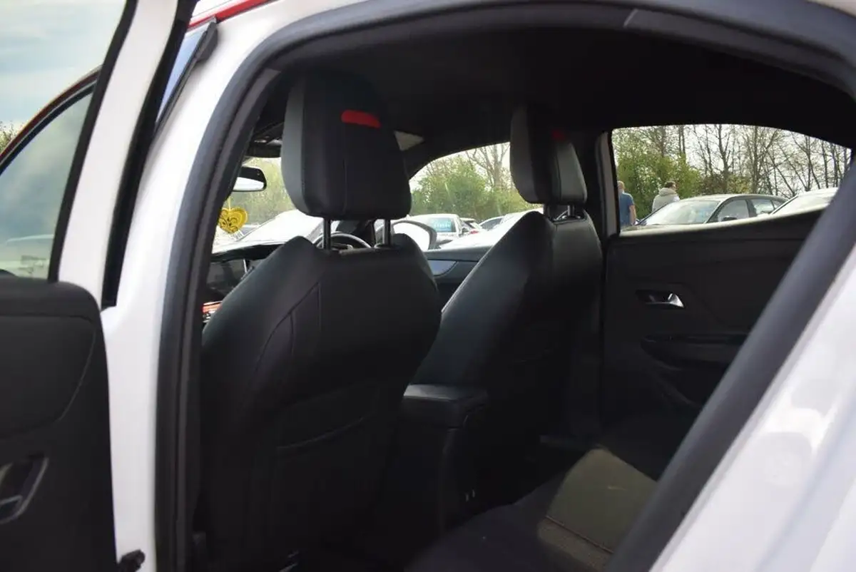 2022-vauxhall-mokka-12-sri-premium-100ps-big-17