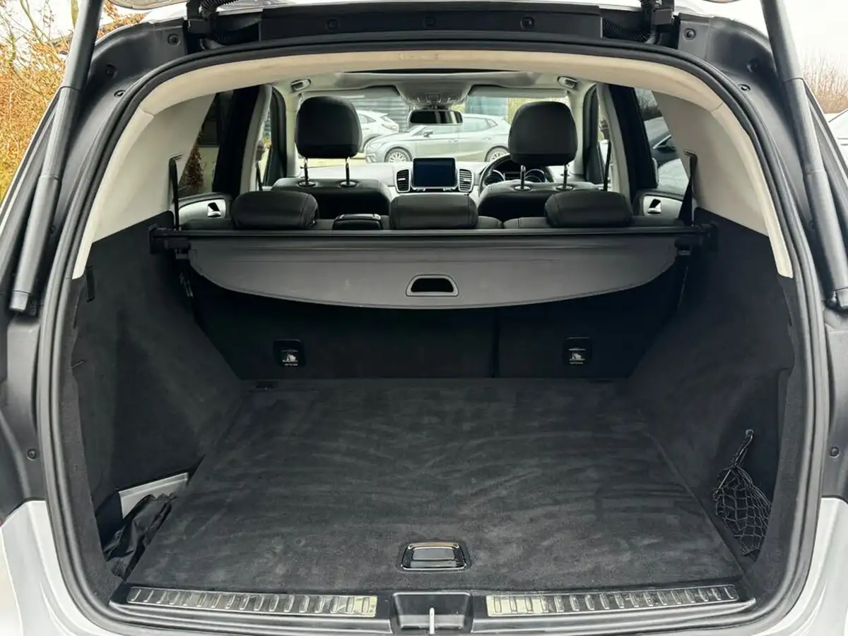 2017-mercedes-benz-gle-class-21d-gle250d-amg-line-premium-big-9