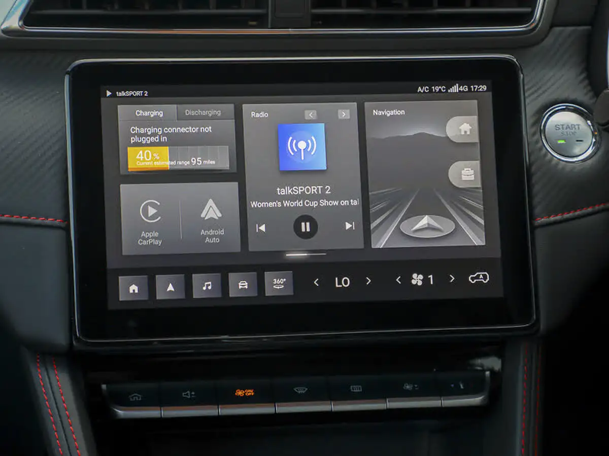 2025-mg-zs-suv-e-trophy-connect-ev-176ps-big-10