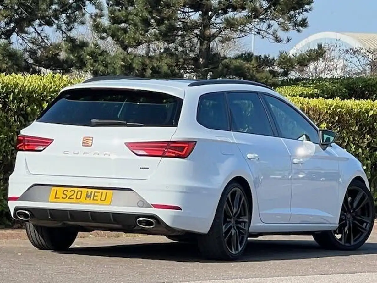 2020-seat-leon-20-tsi-cupra-300-4drive-ss-estate-big-8