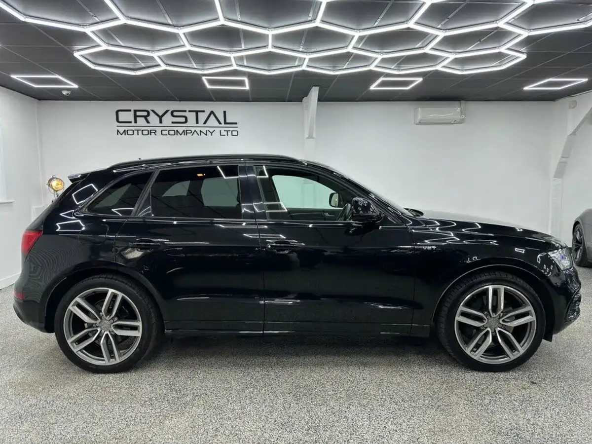 2016-audi-sq5-30-bitdi-quattro-30bitdi-339ps-plus-big-2