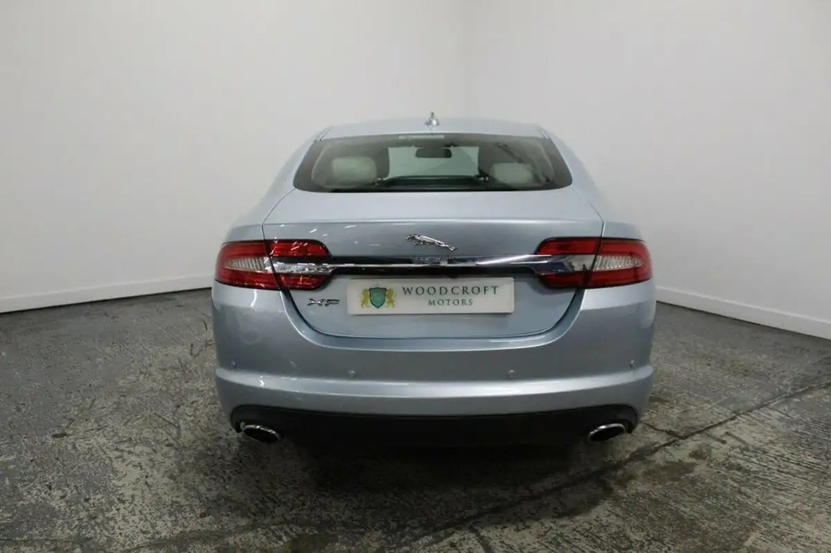 2013-jaguar-xf-30td-premium-luxury-ss-saloon-4d-auto-big-9