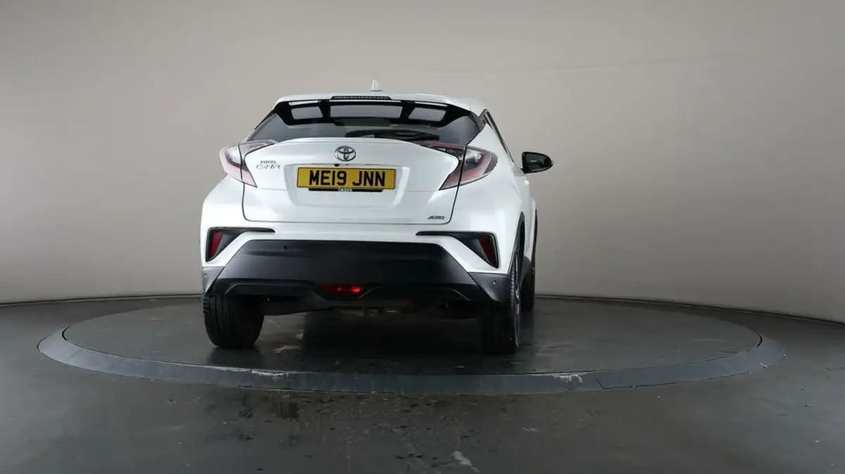 2019-toyota-c-hr-12-excel-awd-cvt-big-65