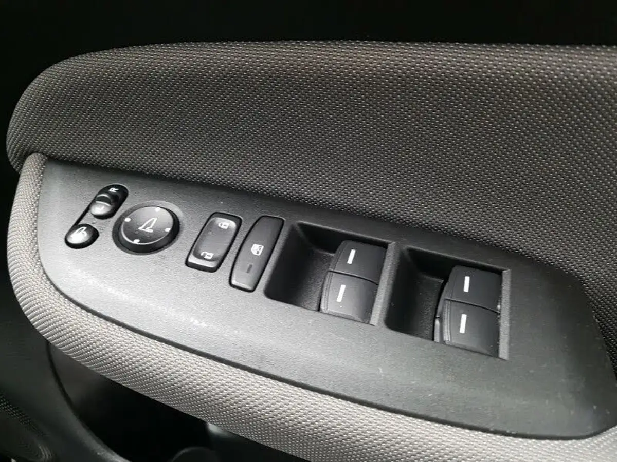 2020-honda-jazz-15-i-mmd-crosstar-ex-big-17
