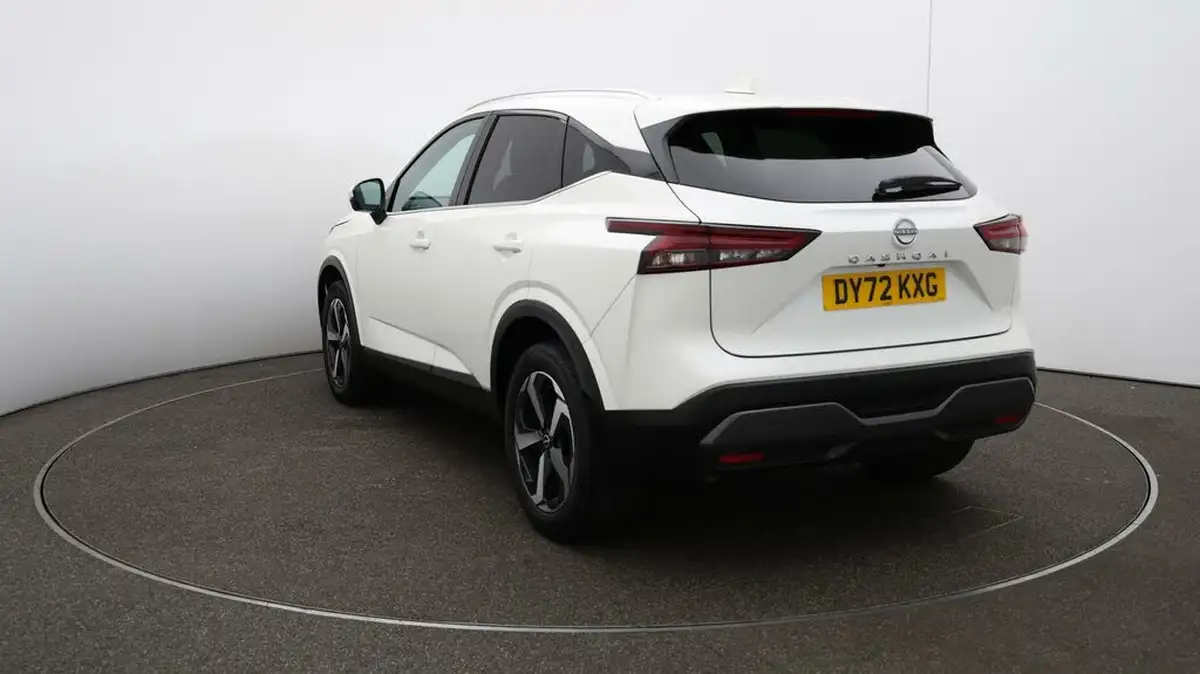 2022-nissan-qashqai-13-dig-t-n-connecta-140ps-big-53