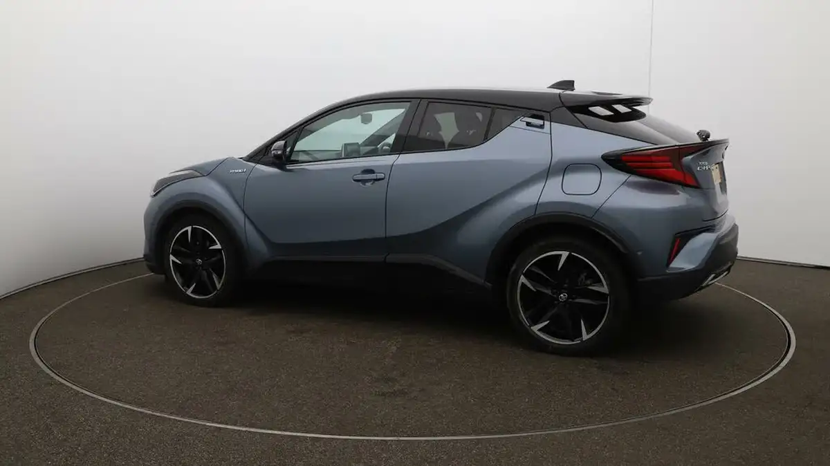 2021-toyota-c-hr-18-vvt-i-gr-sport-big-40