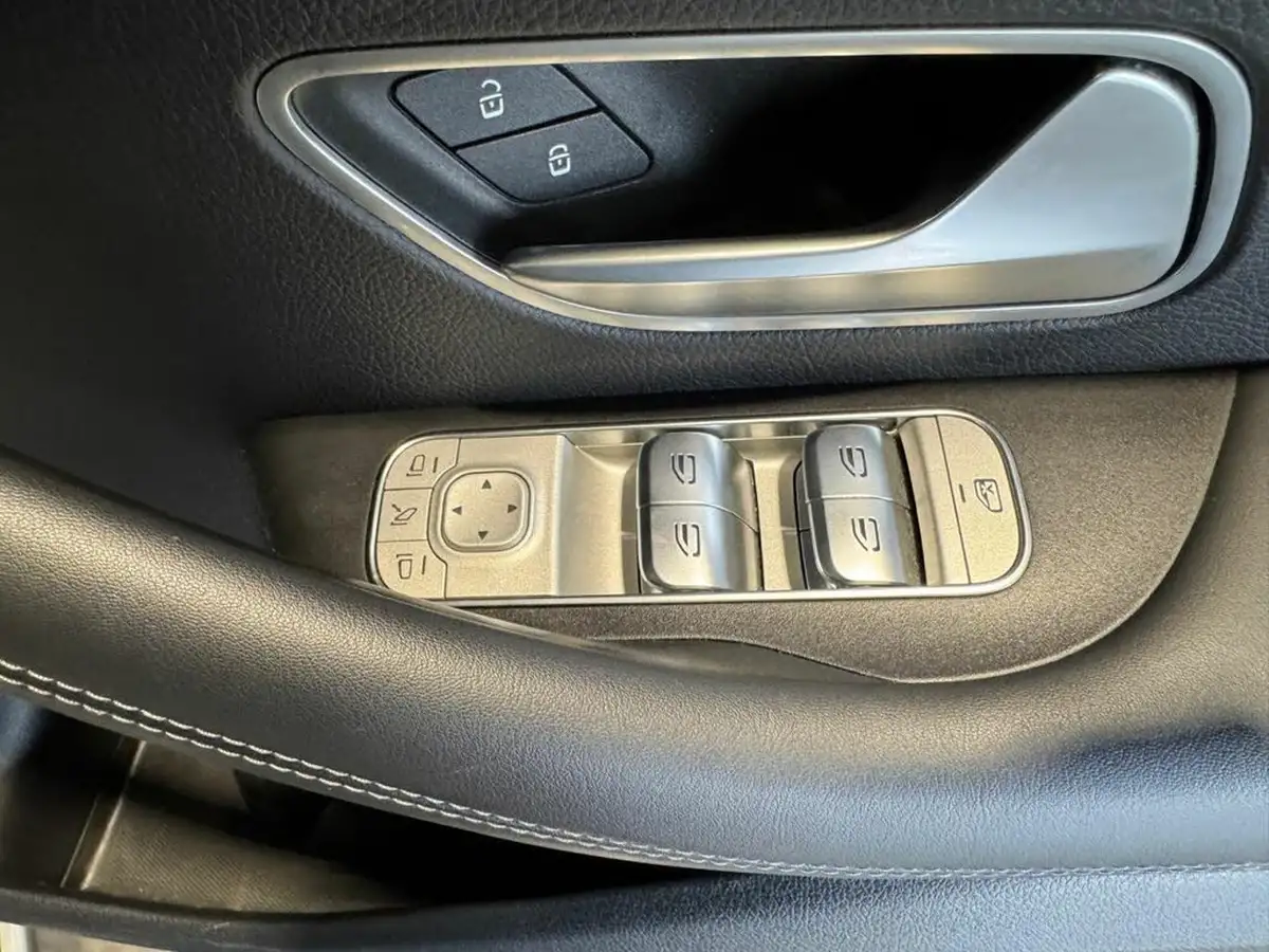 2022-mercedes-benz-gle-class-29d-gle400d-amg-line-premium-big-18