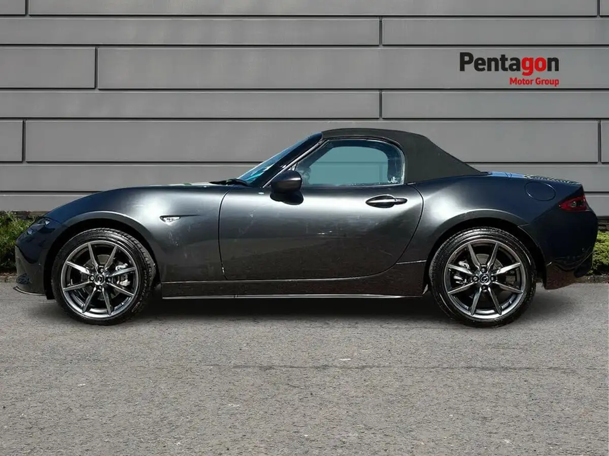 2023-mazda-mx-5-20-exclusive-line-roadster-big-11