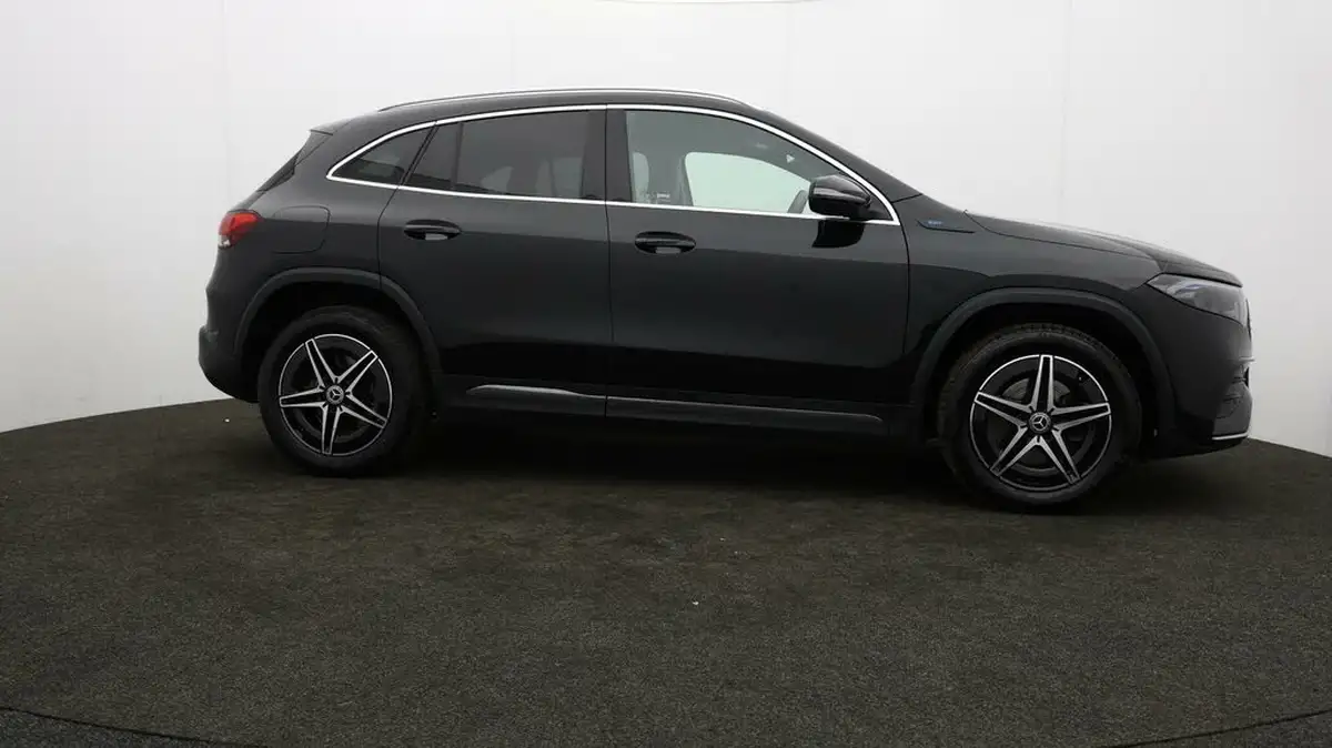 2022-mercedes-benz-eqa-e-eqa-250-amg-line-big-33