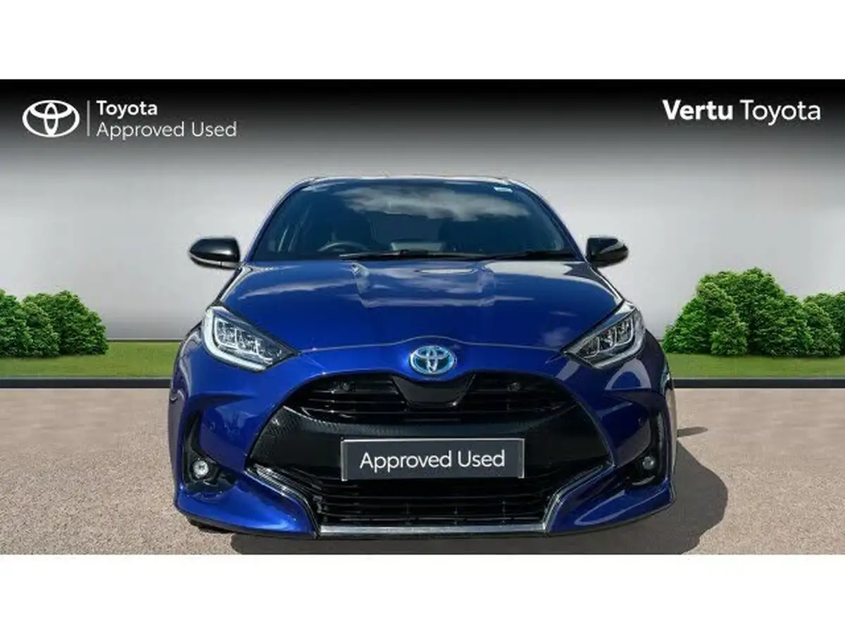 2021-toyota-yaris-15-vvt-i-dynamic-big-14