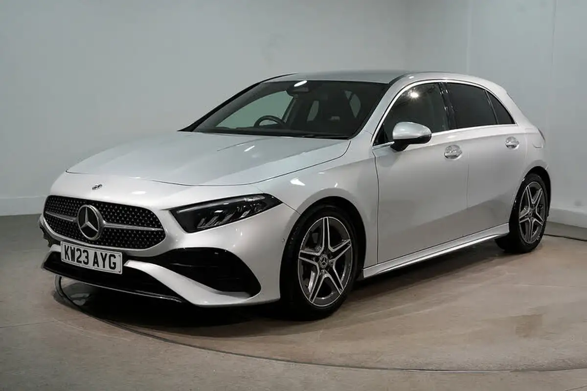 2023-mercedes-benz-a-class-13-a200-amg-line-executive-hatchback-5d-big-5