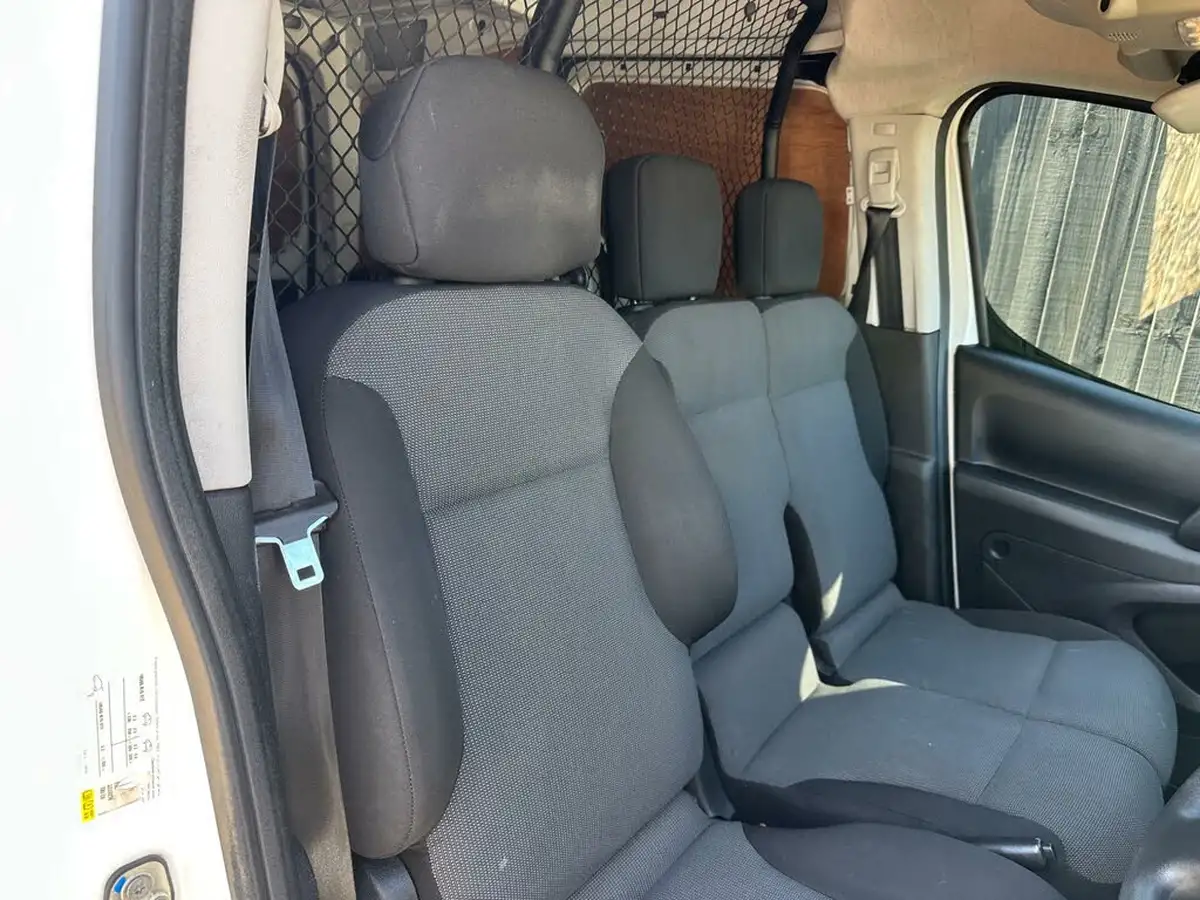2018-peugeot-partner-16bluehdi-professional-l1-100pseu6-854-big-11